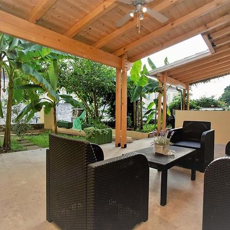 Appartement Apartman Den,Rovinj Oaza U Centru Grada I Besplatnim Parkingom Extérieur photo